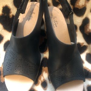 Clarks Lafley Joy Wedge Sandal Size 8.5 Wide